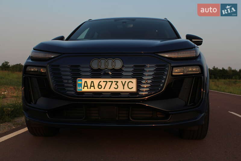 Внедорожник / Кроссовер Audi SQ6 e-tron 2024 в Киеве