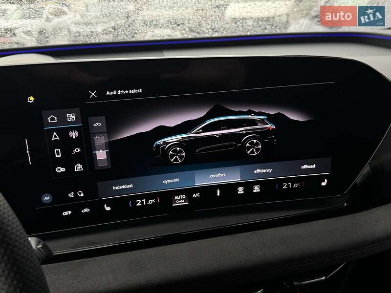 Позашляховик / Кросовер Audi SQ6 Sportback e-tron 2024 в Чернівцях