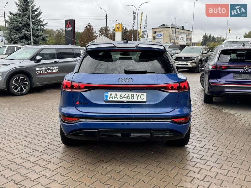 Позашляховик / Кросовер Audi SQ6 Sportback e-tron 2024 в Чернівцях