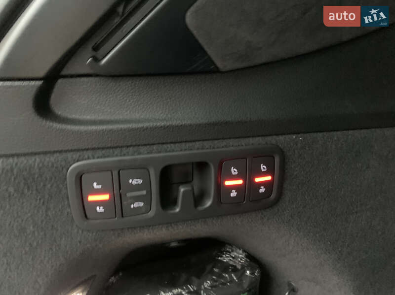 Внедорожник / Кроссовер Audi SQ7 2016 в Яготине фото 33 Внедорожник / Кроссовер Audi SQ7 2016 в Яготине