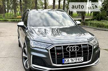 Внедорожник / Кроссовер Audi SQ7 2021 в Киеве