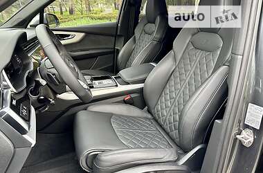 Внедорожник / Кроссовер Audi SQ7 2021 в Киеве
