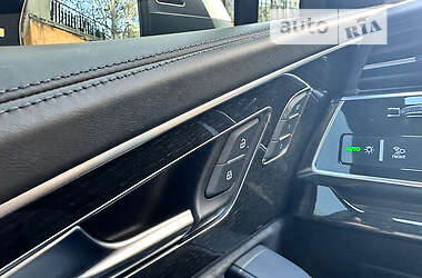 Внедорожник / Кроссовер Audi SQ7 2021 в 