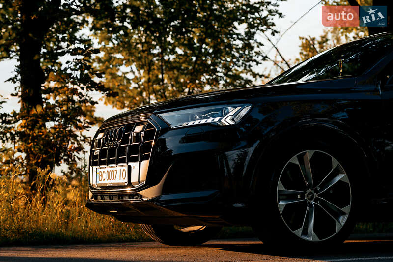 Внедорожник / Кроссовер Audi SQ7 2021 в Львове