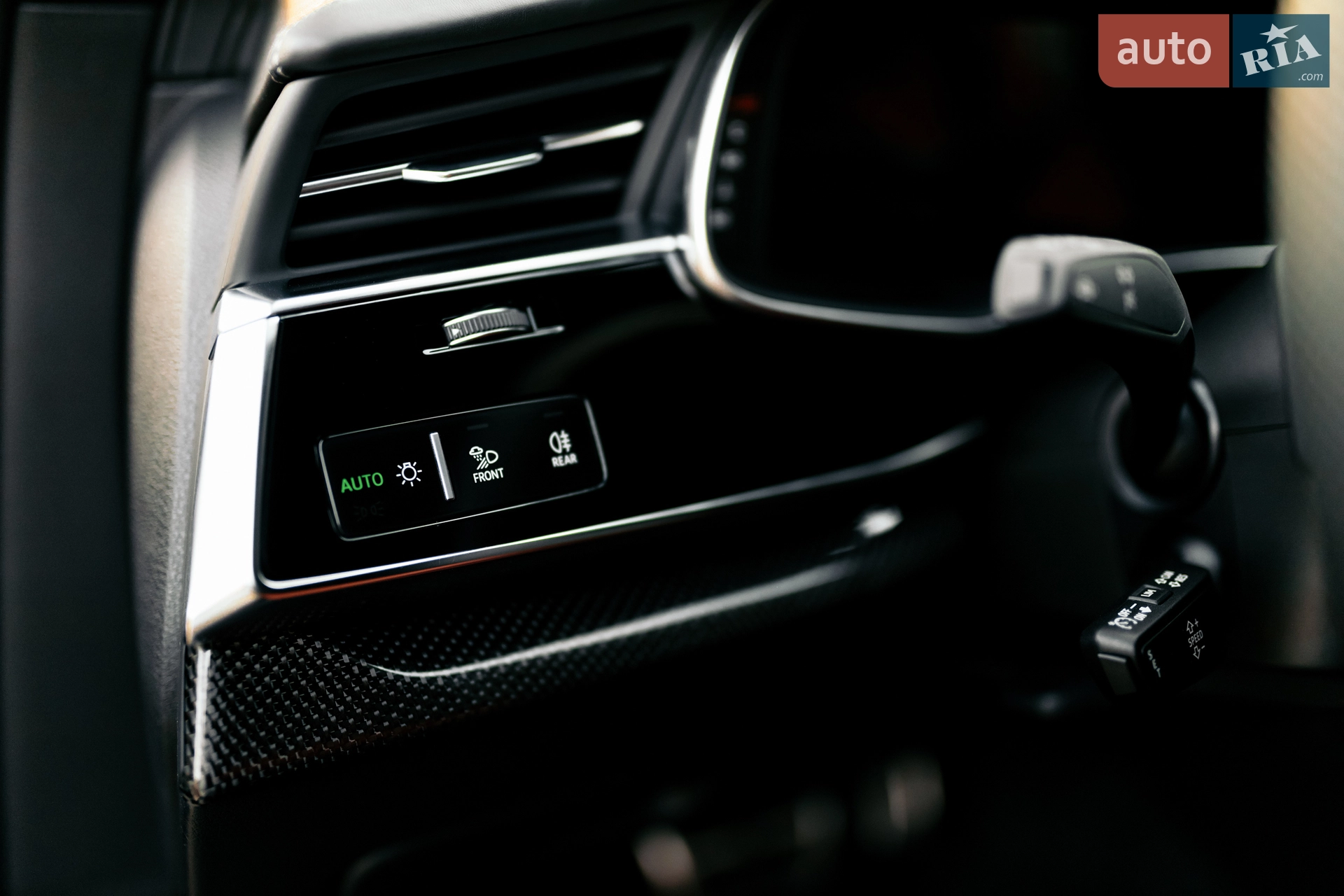2021 Audi SQ7 - мініатюра 16