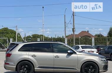 Внедорожник / Кроссовер Audi SQ7 2016 в 