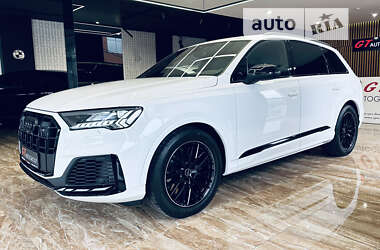 Внедорожник / Кроссовер Audi SQ7 2023 в Киеве