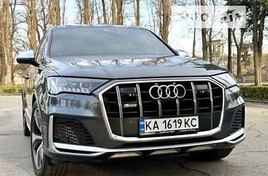 Позашляховик / Кросовер Audi SQ7 2021 в Києві