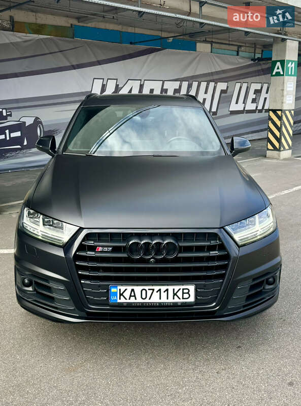 Внедорожник / Кроссовер Audi SQ7 2018 в Киеве