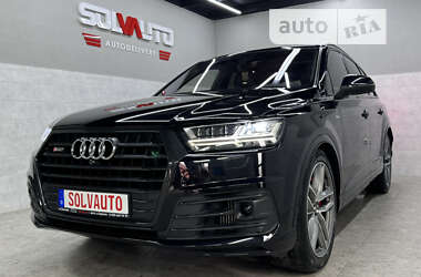 Позашляховик / Кросовер Audi SQ7 2018 в Сваляві