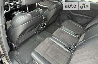Внедорожник / Кроссовер Audi SQ7 2017 в 