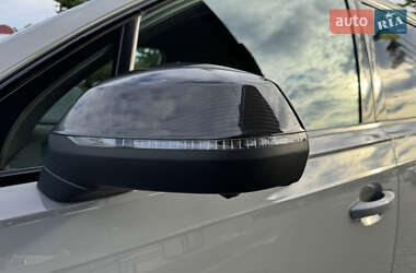 Внедорожник / Кроссовер Audi SQ7 2022 в 