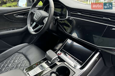 Внедорожник / Кроссовер Audi SQ7 2022 в 