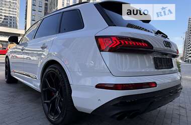 Внедорожник / Кроссовер Audi SQ7 2021 в Киеве