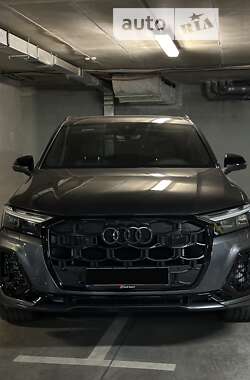 Внедорожник / Кроссовер Audi SQ7 2024 в Киеве