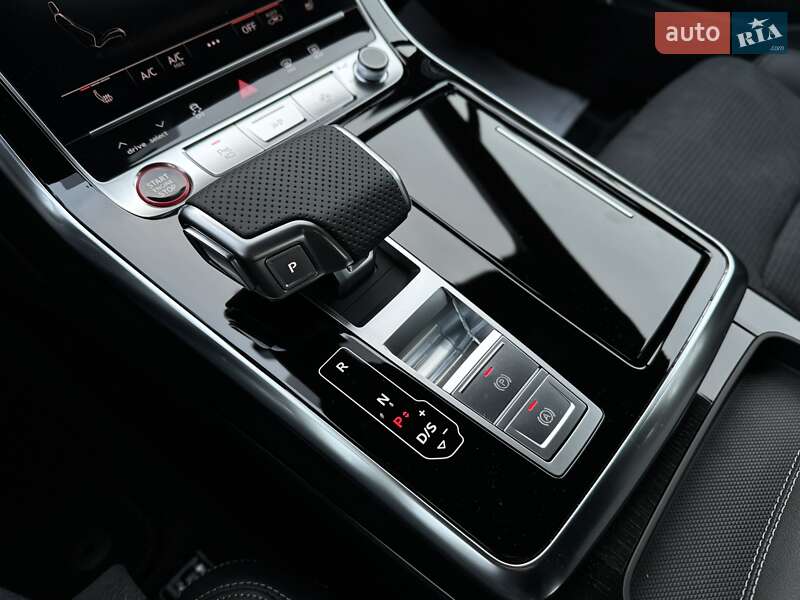 Позашляховик / Кросовер Audi SQ7 2024 в Одесі