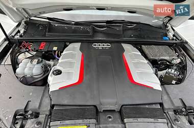 Внедорожник / Кроссовер Audi SQ7 2017 в Киеве