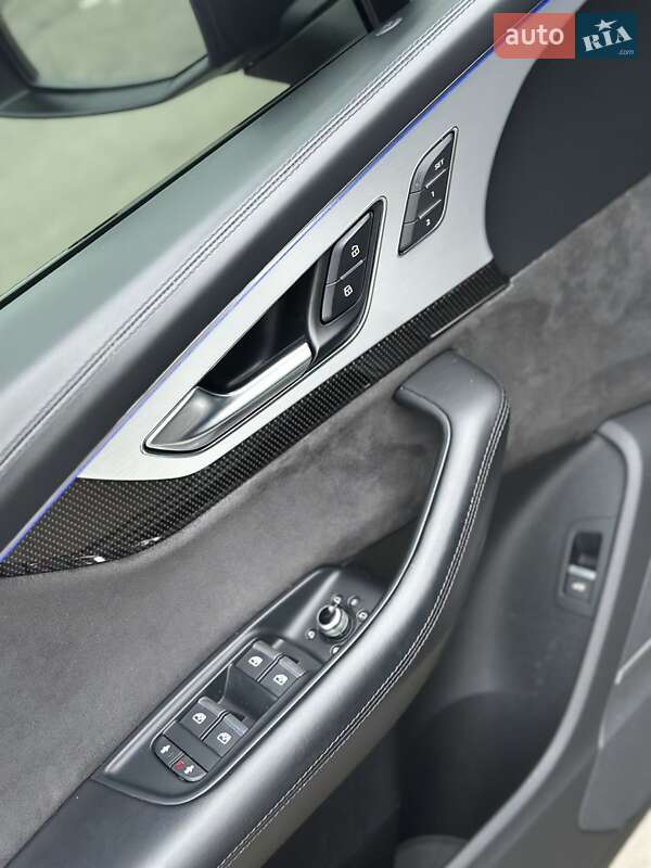 Внедорожник / Кроссовер Audi SQ7 2017 в Полтаве фото 24 Внедорожник / Кроссовер Audi SQ7 2017 в Полтаве