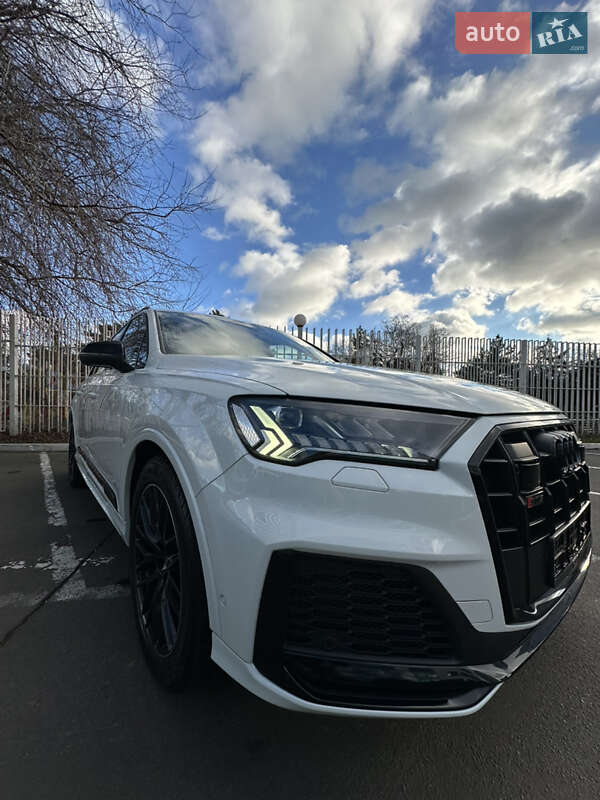 Внедорожник / Кроссовер Audi SQ7 2021 в Одессе