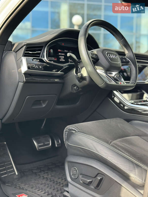 Внедорожник / Кроссовер Audi SQ7 2021 в Одессе
