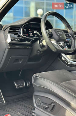 Внедорожник / Кроссовер Audi SQ7 2021 в 