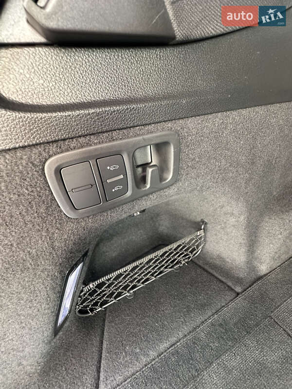 Внедорожник / Кроссовер Audi SQ7 2021 в Одессе