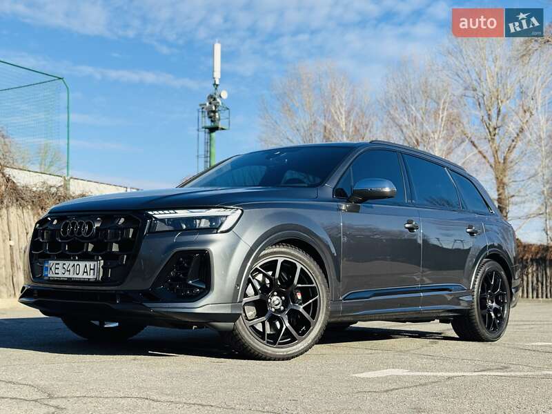 Audi SQ7 2024