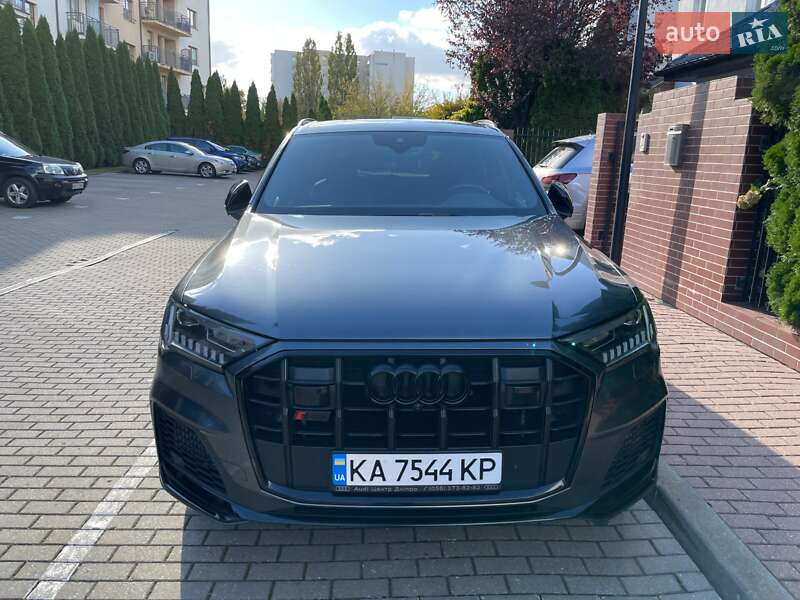 Внедорожник / Кроссовер Audi SQ7 2021 в Киеве