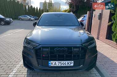 Внедорожник / Кроссовер Audi SQ7 2021 в 