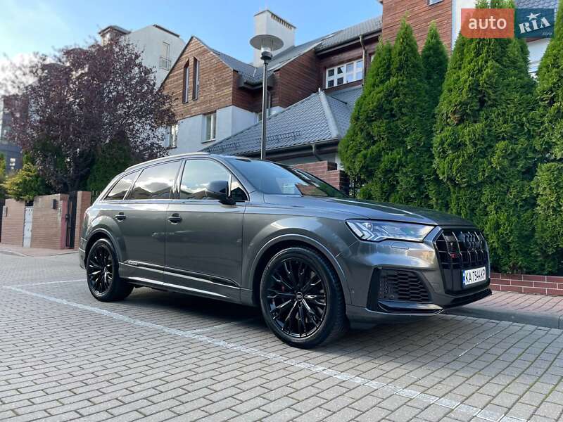 Внедорожник / Кроссовер Audi SQ7 2021 в Киеве