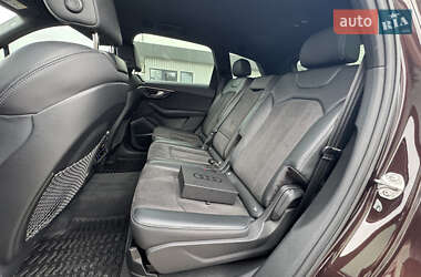 Внедорожник / Кроссовер Audi SQ7 2021 в 