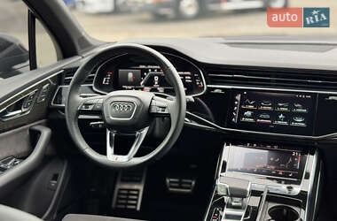 Внедорожник / Кроссовер Audi SQ7 2021 в 