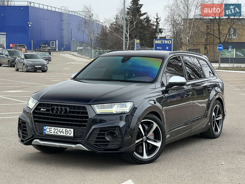 Позашляховик / Кросовер Audi SQ7 2017 в Києві