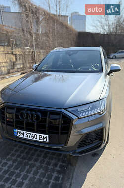 Позашляховик / Кросовер Audi SQ7 2021 в Києві