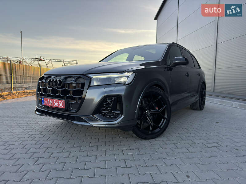 Позашляховик / Кросовер Audi SQ7 2020 в Івано-Франківську