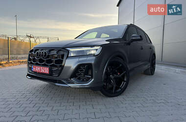 Внедорожник / Кроссовер Audi SQ7 2020 в 