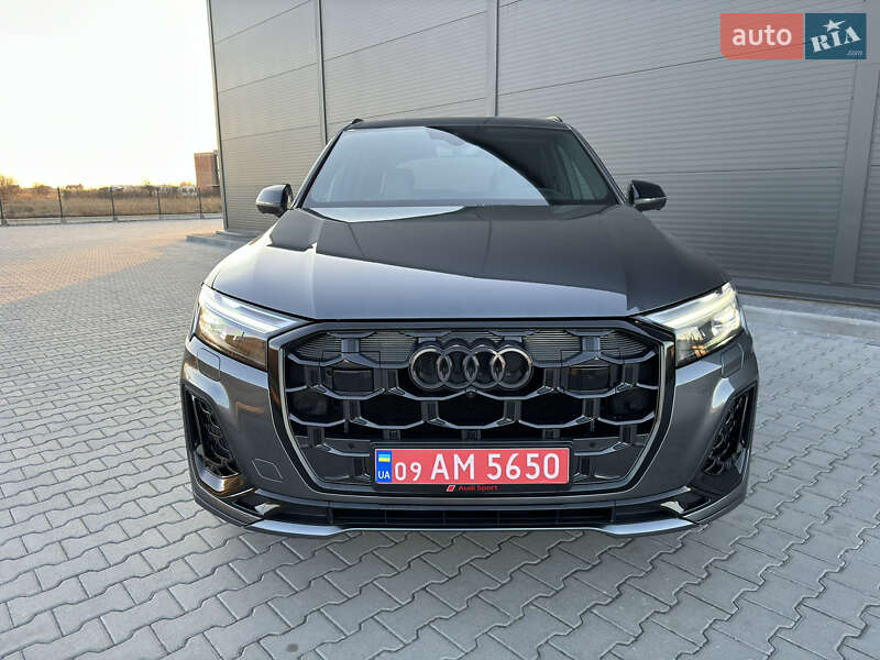 Позашляховик / Кросовер Audi SQ7 2020 в Івано-Франківську
