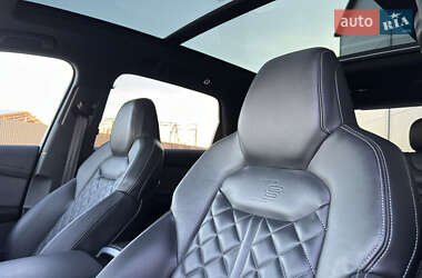 Внедорожник / Кроссовер Audi SQ7 2020 в 