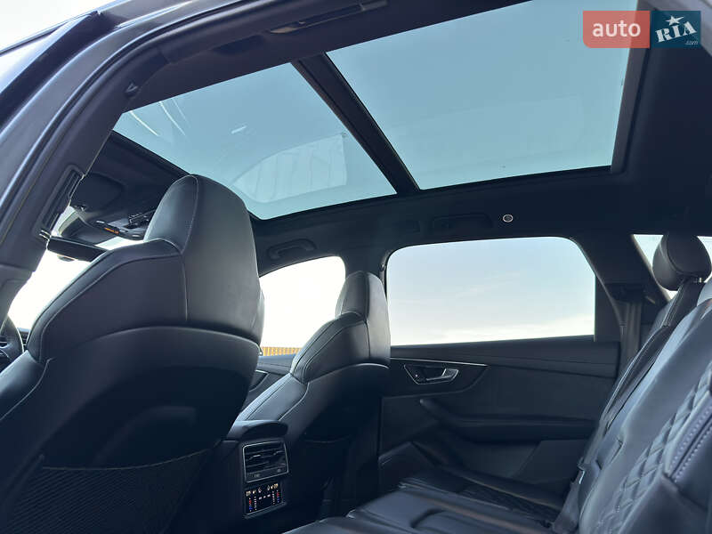 Позашляховик / Кросовер Audi SQ7 2020 в Івано-Франківську