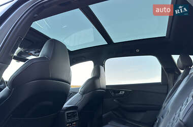 Внедорожник / Кроссовер Audi SQ7 2020 в 
