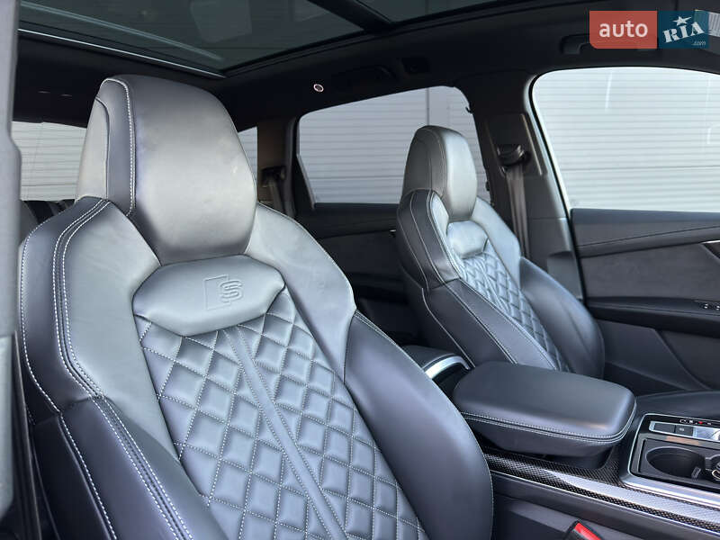 Позашляховик / Кросовер Audi SQ7 2020 в Івано-Франківську