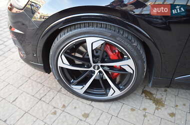 Внедорожник / Кроссовер Audi SQ7 2018 в 
