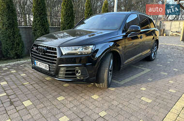 Внедорожник / Кроссовер Audi SQ7 2016 в Львове