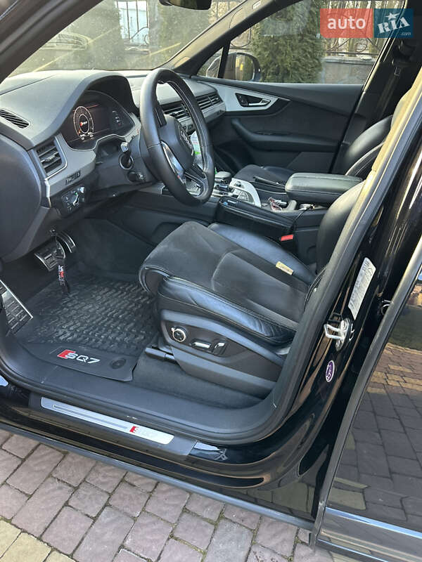 Внедорожник / Кроссовер Audi SQ7 2016 в Львове