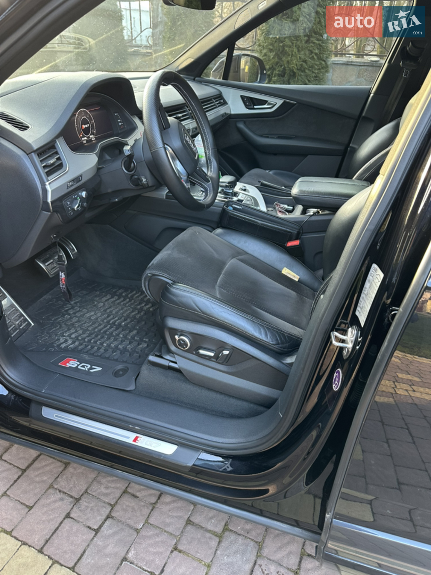 2016 Audi SQ7 - мініатюра 10