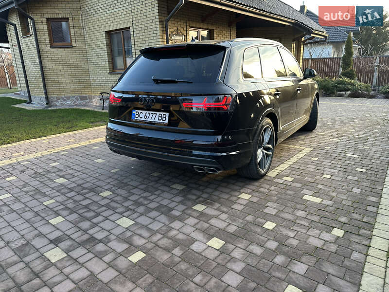 Внедорожник / Кроссовер Audi SQ7 2016 в Львове