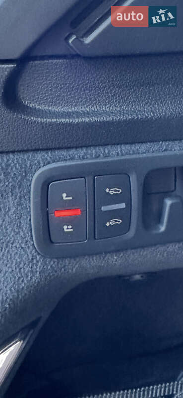 Внедорожник / Кроссовер Audi SQ7 2016 в Львове