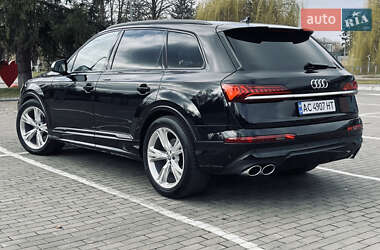 Внедорожник / Кроссовер Audi SQ7 2020 в 