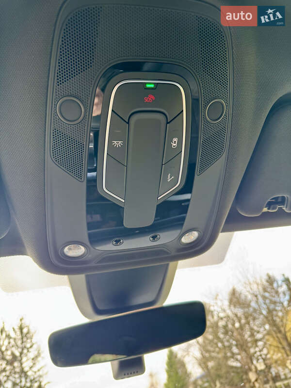 Позашляховик / Кросовер Audi SQ7 2020 в Луцьку
