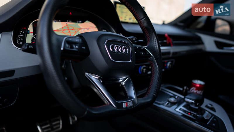 Внедорожник / Кроссовер Audi SQ7 2017 в Львове